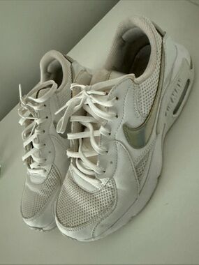 Nike Women's Off-White Mesh & Leather Sneakers with Metallic Swoosh